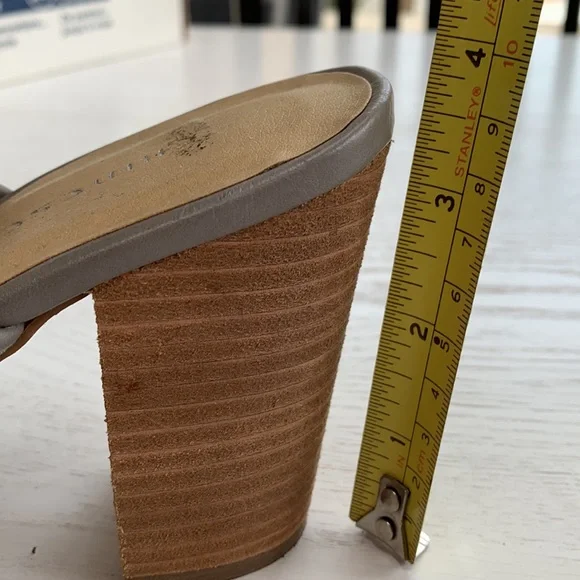 Chinese Laundry wedge - Picture 6 of 8